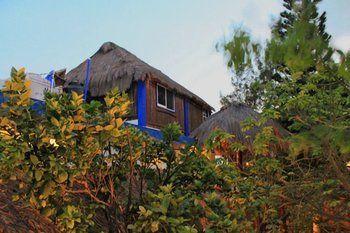Amar Inn Bed & Breakfast Пуерто Морелос Екстериор снимка
